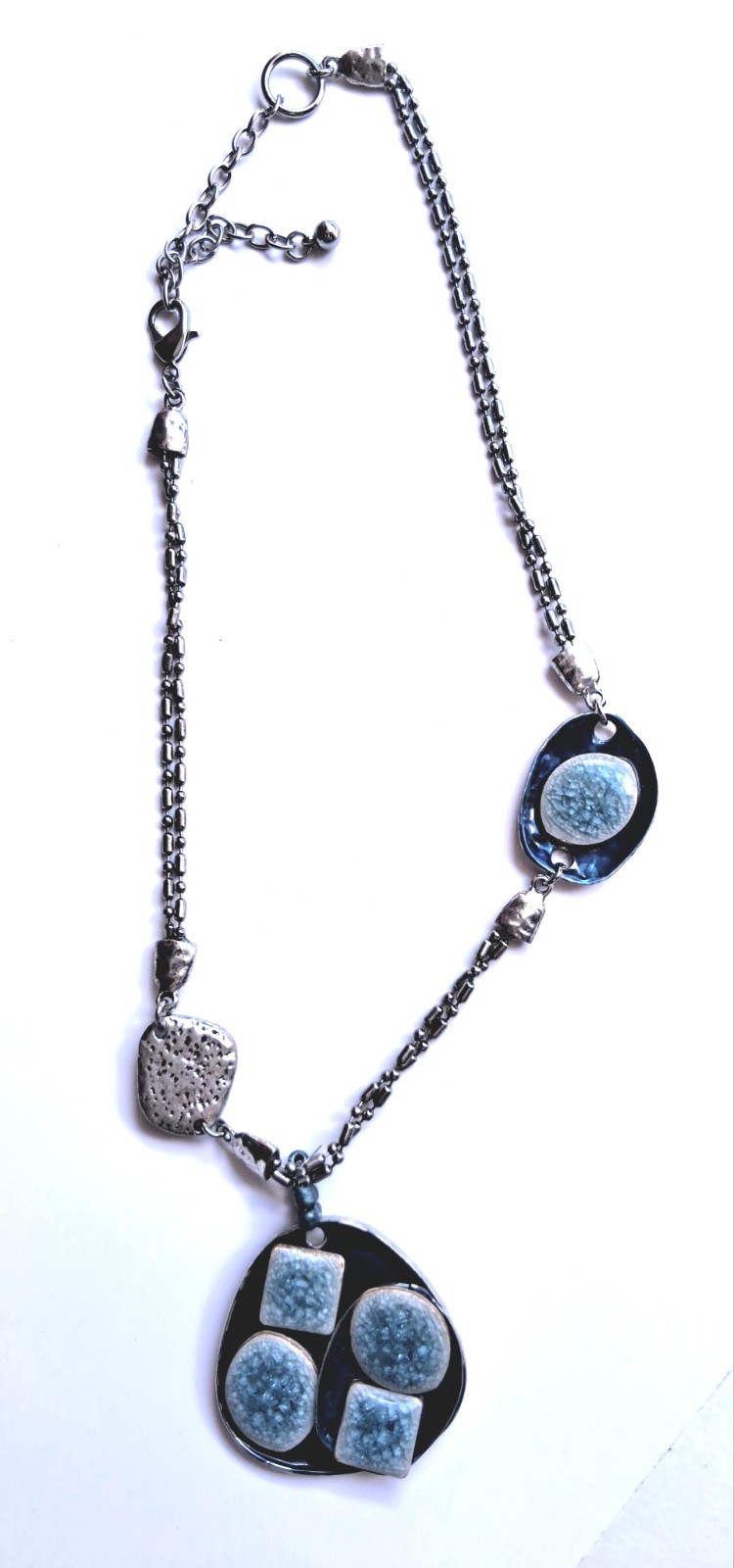 Modern Silver Tone Blue Glitter Stone Geometric Pendant Statement Necklace