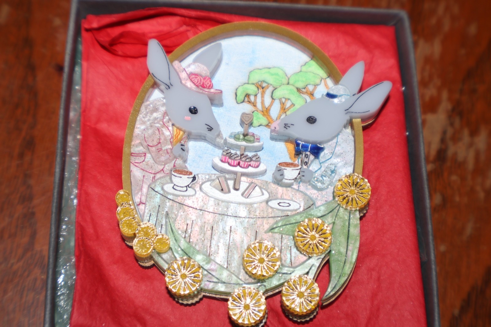 Gory Dorky Kangaroo Tea Party Brooch Boxed Excellent Condition