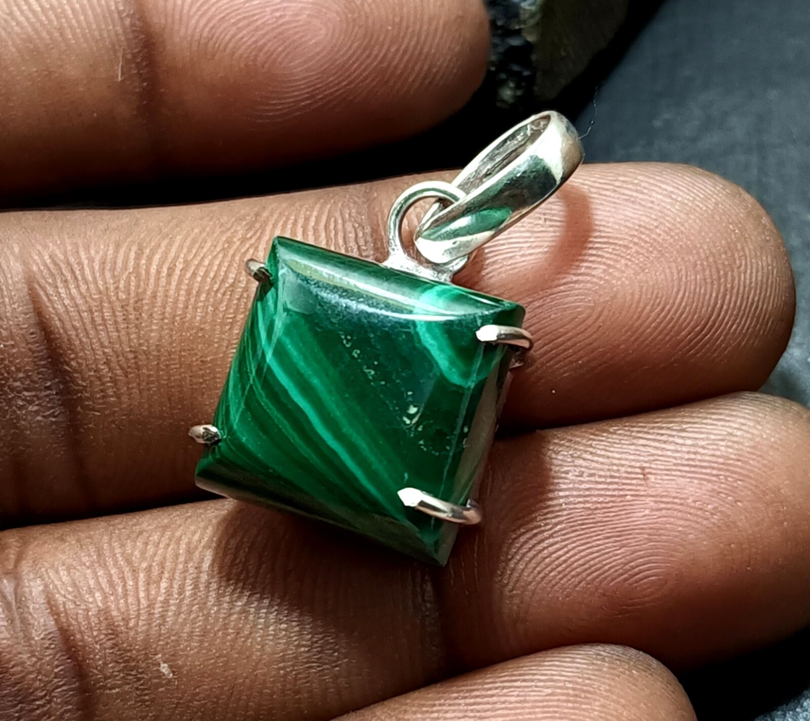 37.55 Natural Green Malachite Hand-Made Pendant In Solid Silver Certified A+Gems