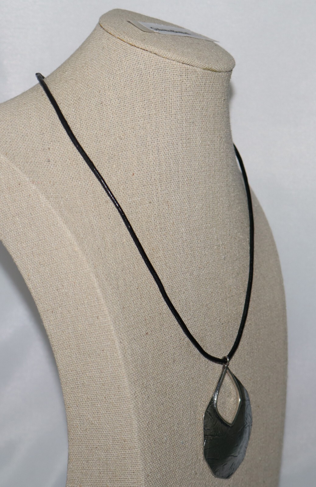 Silpada Sterling Silver Textured Oxidized Badge of Beauty Leather Necklace N3089