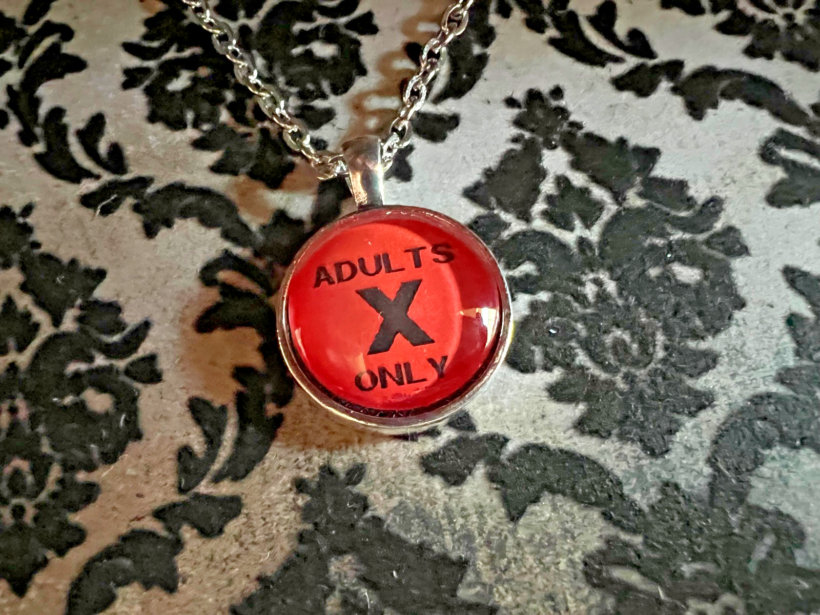 Adults 70s Necklace Retro Rated X Movie VHS Label Sticker Novelty NEW 24″ Chain