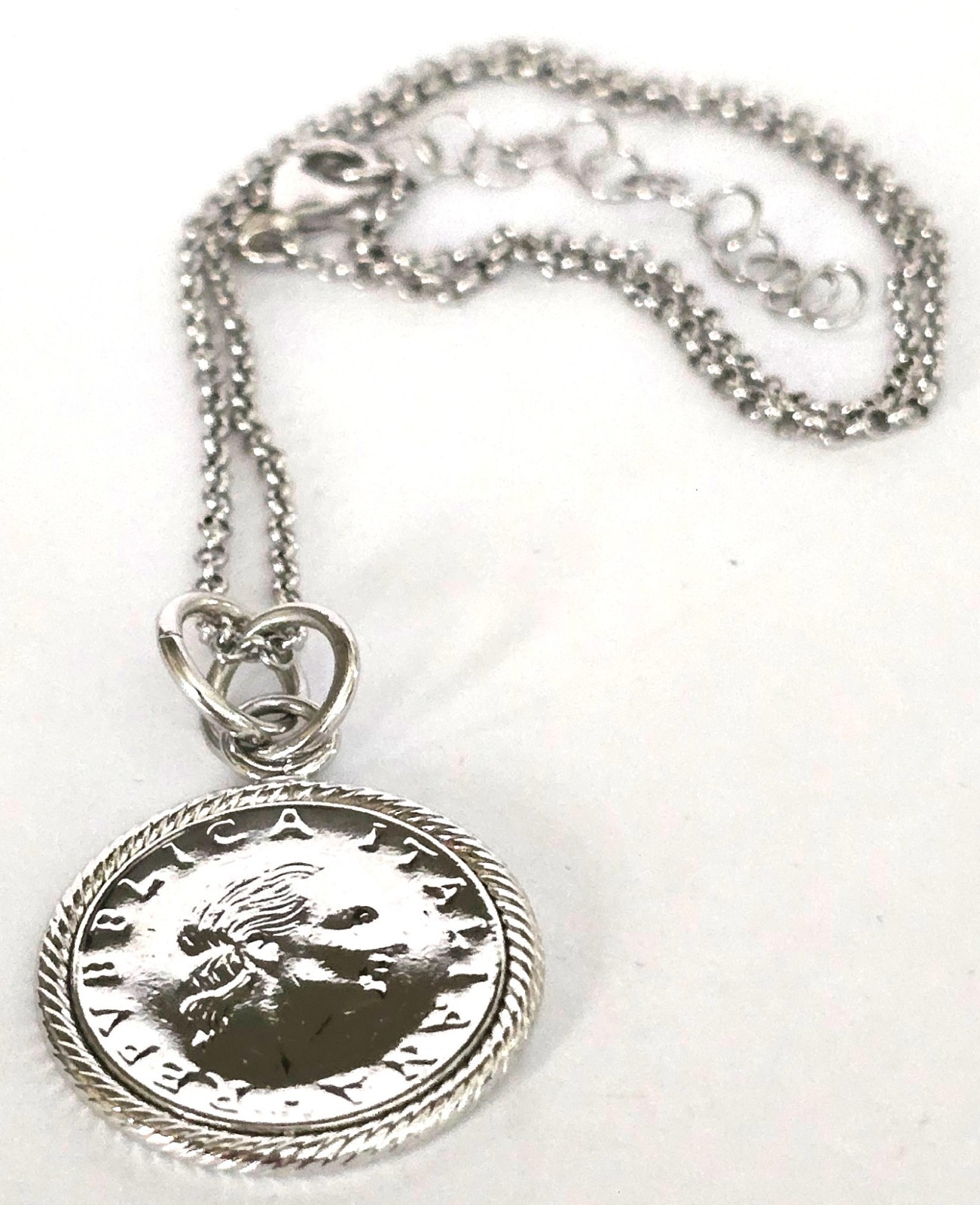 Italian 200 Lira Coin Silver Color Bronze Pendant & 18″ Rolo Link Chain