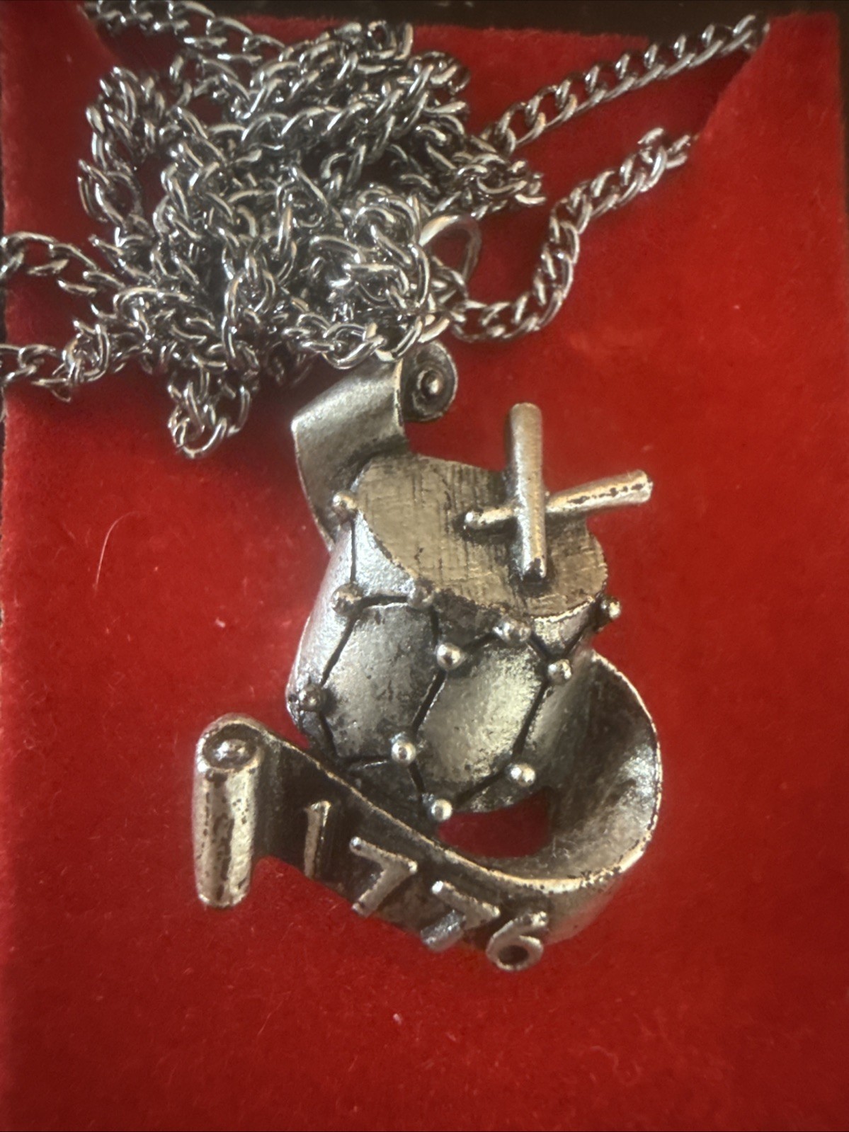 Vintage 1776 Bicentennial Liberty Bell Pewter Tone 16″ Necklace & pendant