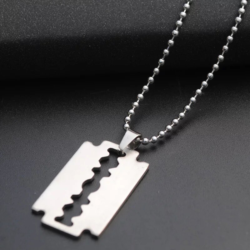 Stainless Steel Plain Silver Razor Blade Pendant Necklace Mens & Womens 18″- 30″