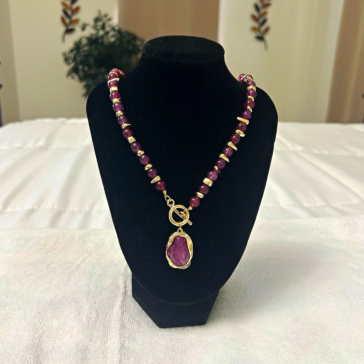 Purple Beaded Necklace Gold Tone Metal Oval Pendant Toggle Closure Bezel