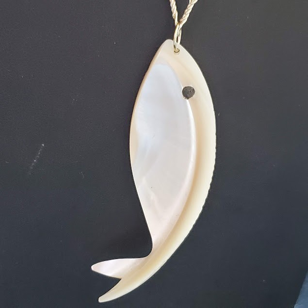 Carved Shell Fish Pendant Necklace Silver Tone Chain White Coastal Boho