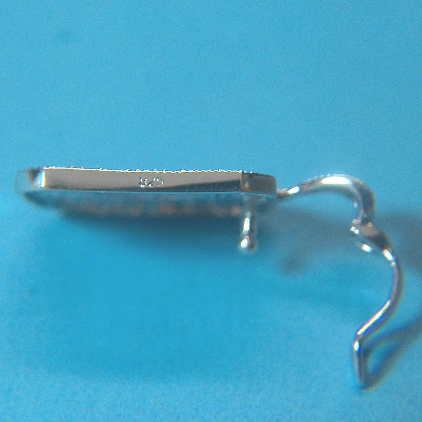 P497 Sterling Silver Latch Bail Rectangular Sparkling Pendant Solid 925
