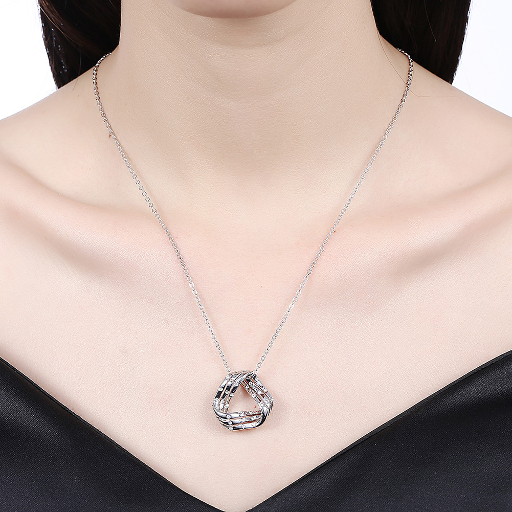 Chic 18k 18ct Yellow/White Gold Filled Triangle CZ Pendant Necklace N-A718