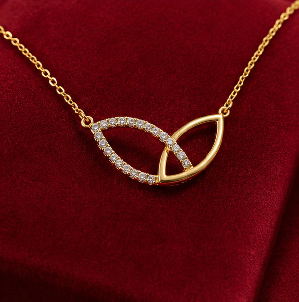 1.50Ct Round Simulated Diamond Leaf Pendant Necklace 14K Yellow Gold Plated Gift