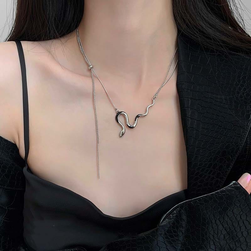 Silver Snake Pendant Necklace for Women Adjustable Long Tassel Punk Jewelry Gift