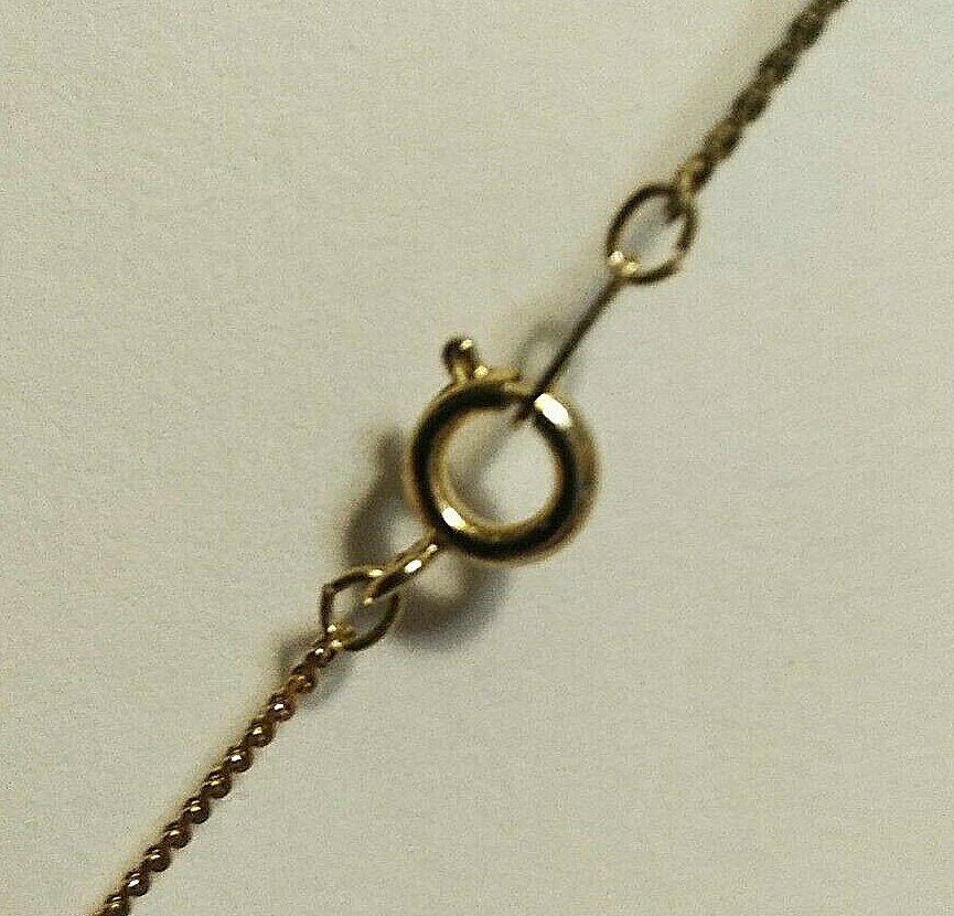 24″ White and Gold Ball Necklace