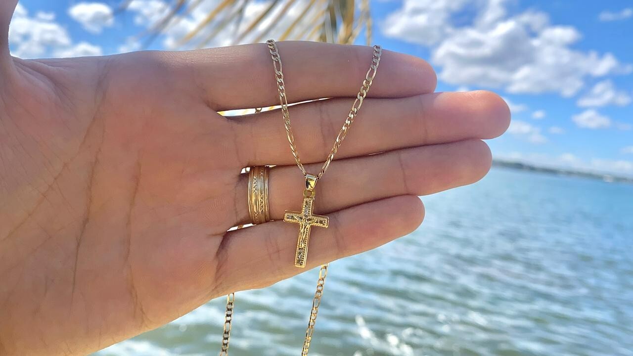 14K Gold Filled CZ Cross Necklace Charm Crucifix Women Men Kid Baby Figaro Chain