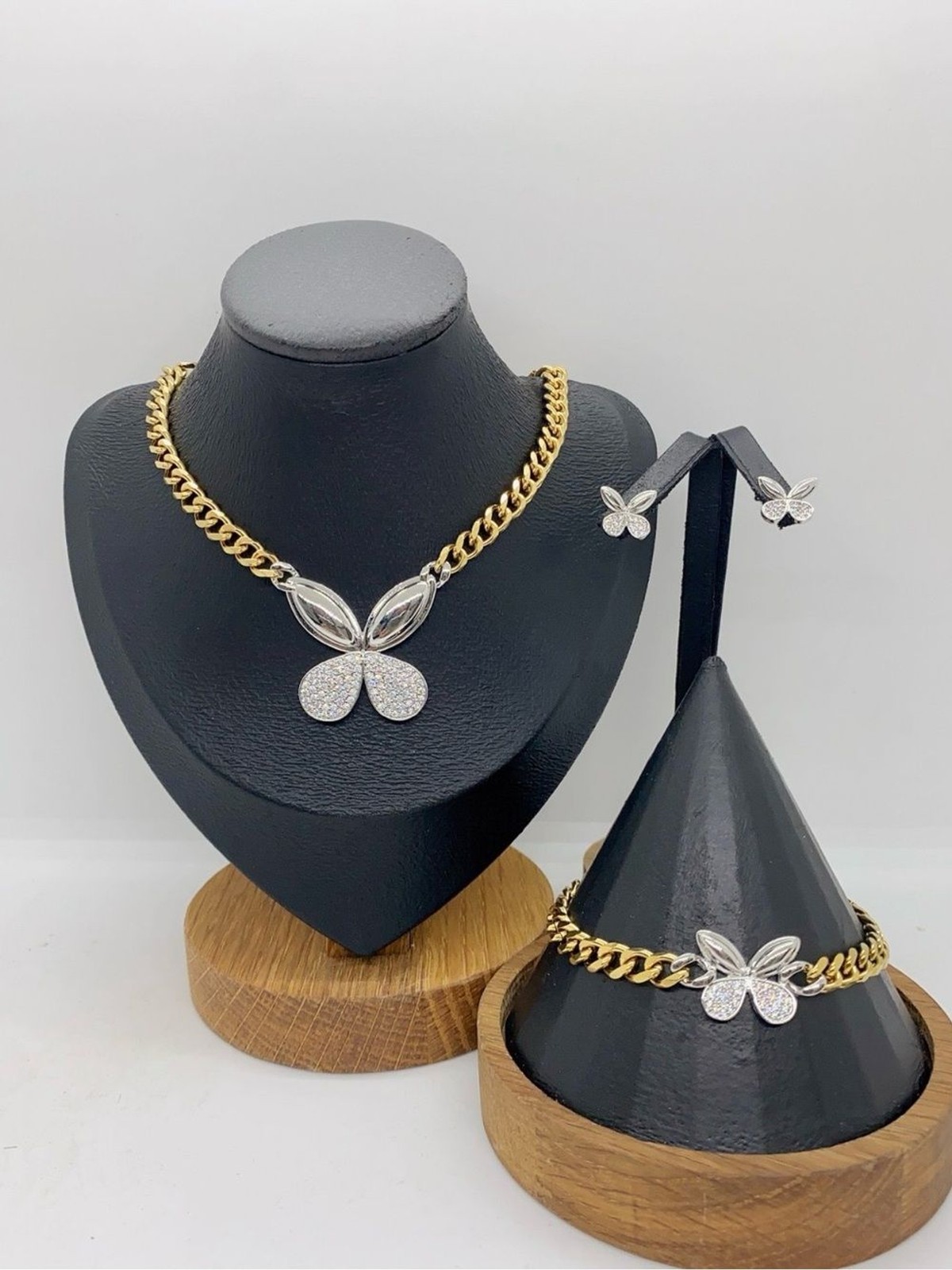 Gold and Silver Butterfly Pendant Jewelry Set – Women stainless steel