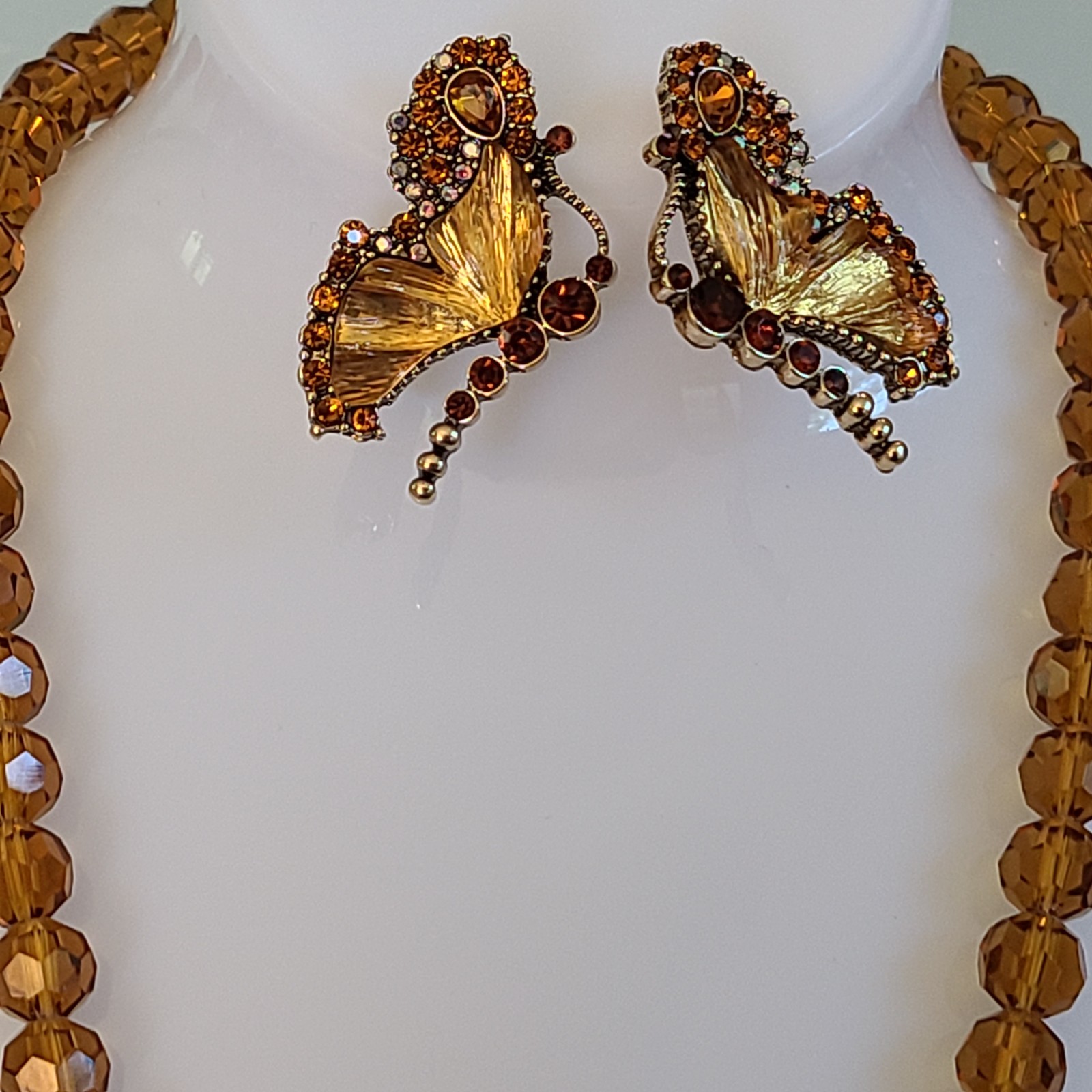 MAGNIFICENT HUGE 2 3/4 ” BUTTERFLY NECKLACE AND EARRINGS SET FACETED CRYSTALS
