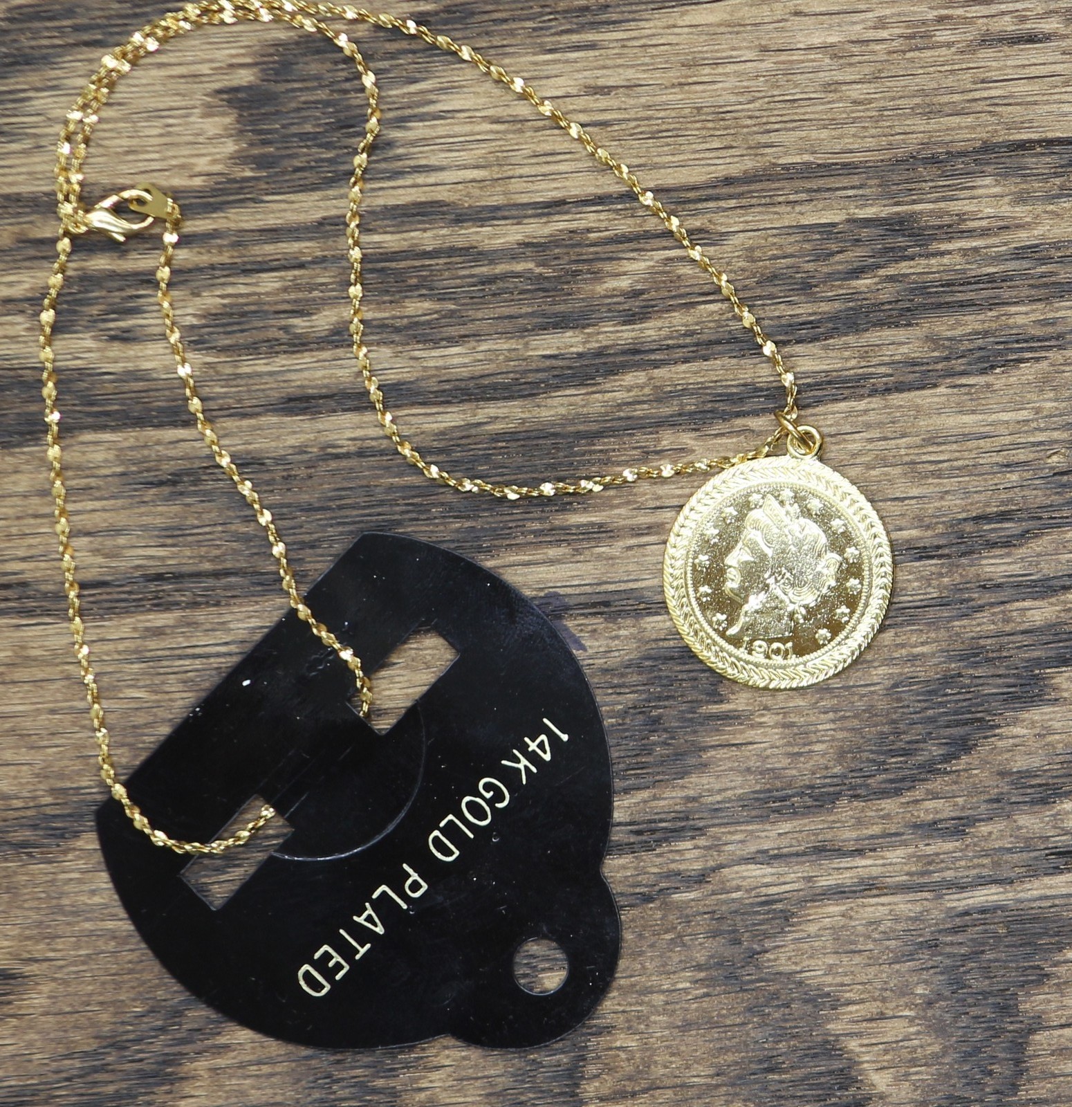“1901” Liberty Coin Medallion Pendant Necklace Gold Yellow 17.5″