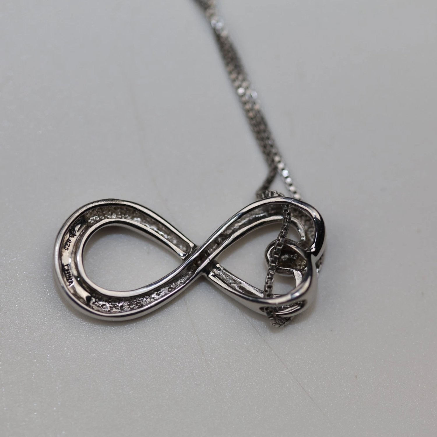 Sterling Silver Infinity Heart Pendant Necklace 925 Italy Box Chain 18″ 5.3g