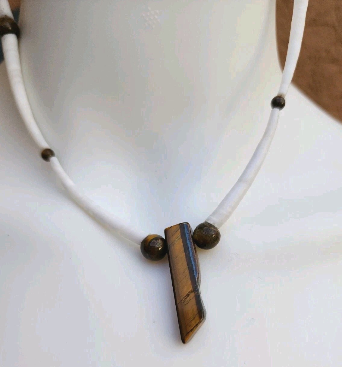 Tiger Eye Amulet Pendant On White Horn Shell Link Unisex Adults Surfers Necklace
