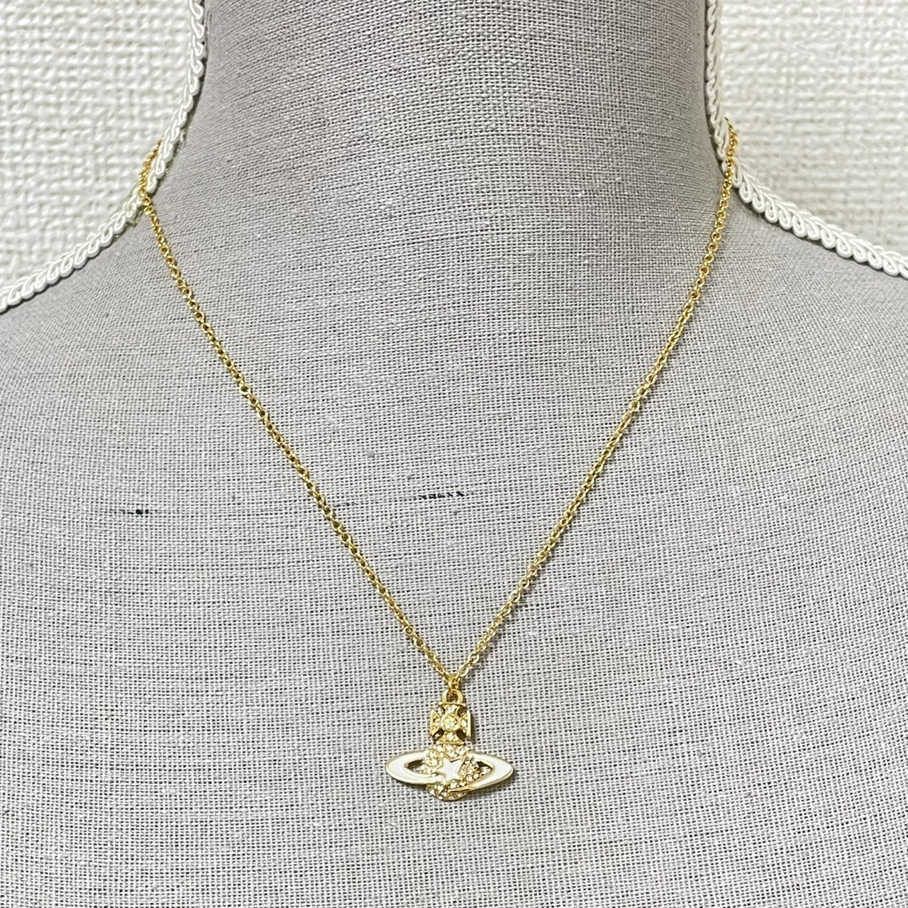 Vivienne Westwood Necklace Shooting Star Orb Gold 46cm w/Pouch NO BOX
