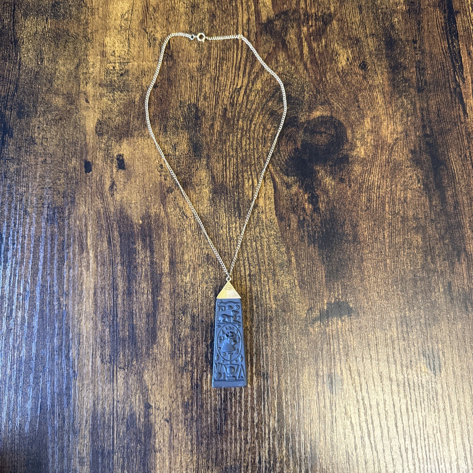 Vintage Wedgwood Black Jasperware Basalt Egyptian Pendant Necklace 46cm