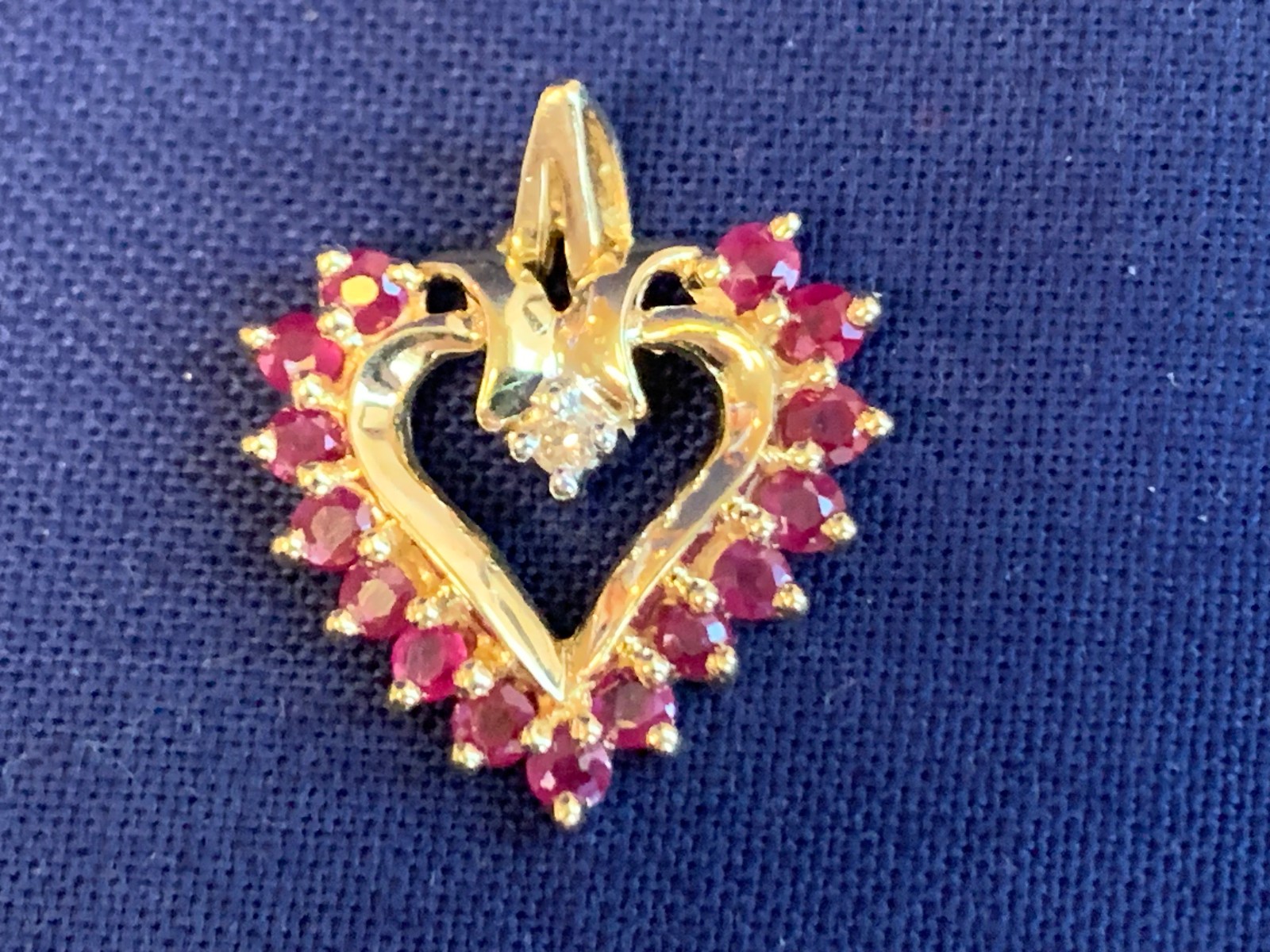 10K Yellow Gold Heart Pendant 1.63g Fine Jewelry Clear & Ruby Color Charm *READ*