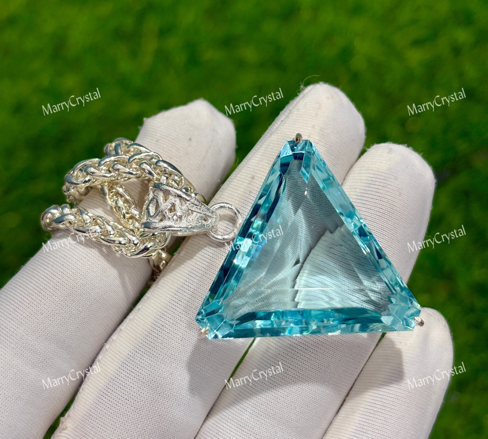 65+ Ct Trillion Cut Blue Aquamarine German Silver with 18″ Chain Loose Gemstone