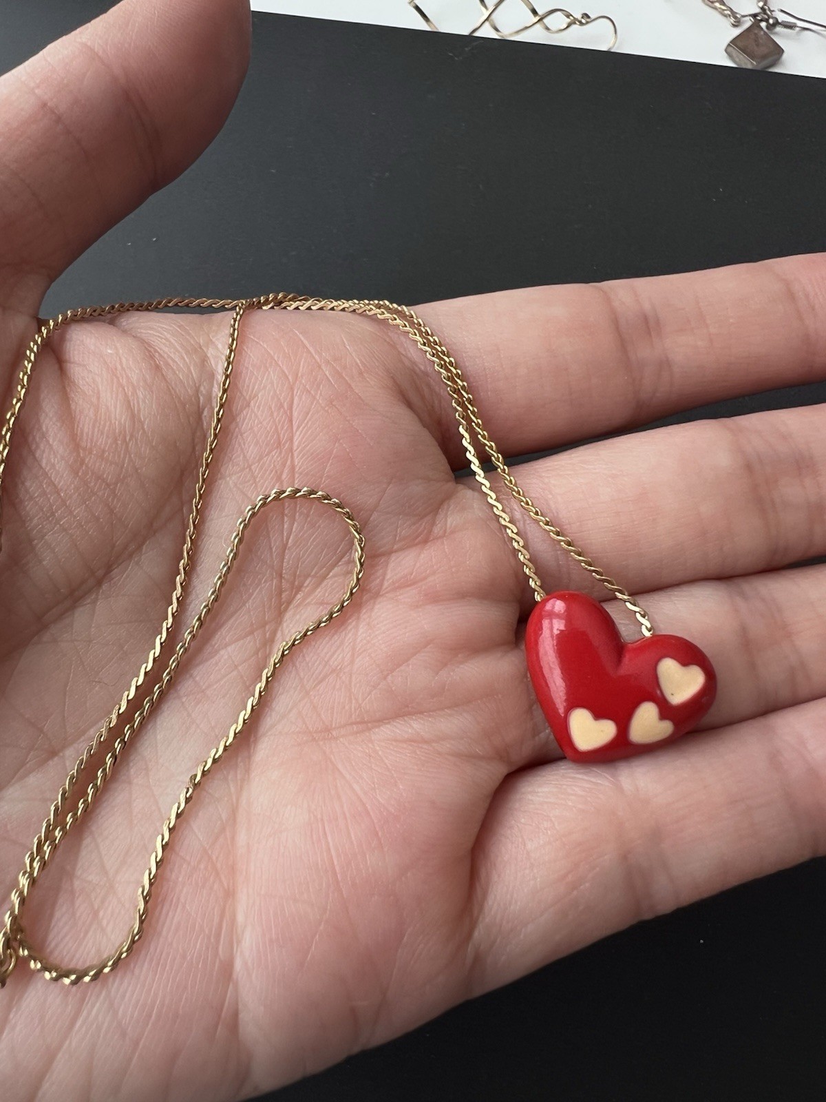 Necklace Pendant Red Enamel Heart Gold Tone Twisted Chain Love Valentine’s Day