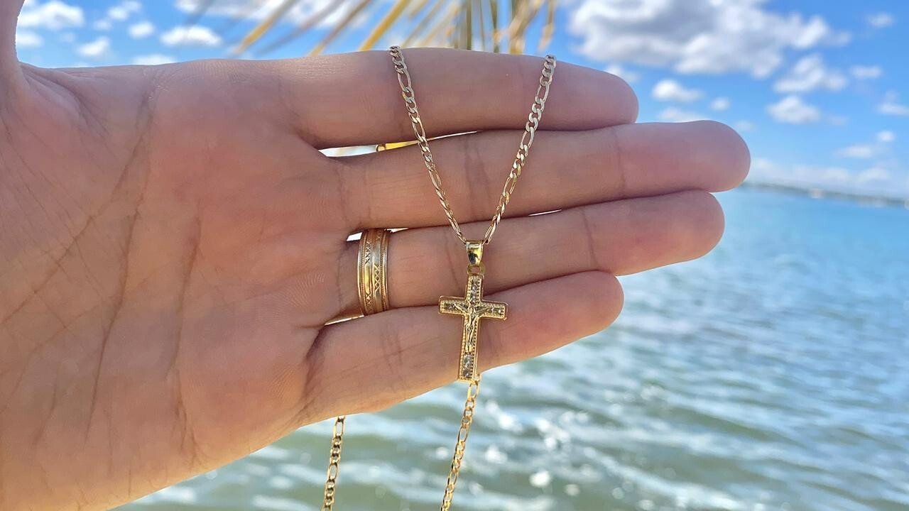 14K Gold Filled CZ Cross Necklace Charm Crucifix Women Men Kid Baby Figaro Chain