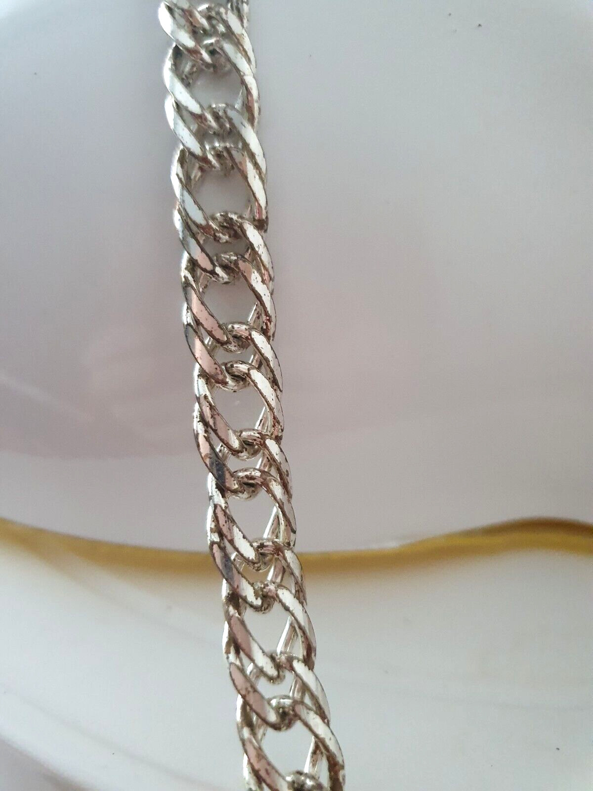 Vintage Heavy Sliver Tone 10mm Wide Flat Curb Link Chain Necklace CBM3-2495