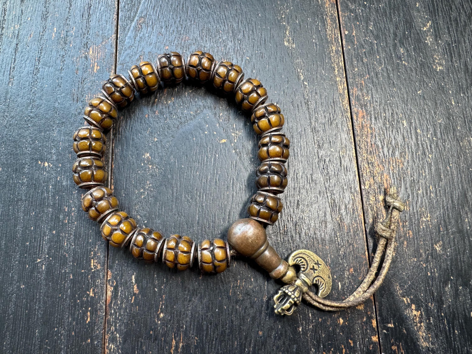 Tibetan Lotus Carved Yak Bone Adjustable Mala Bracelet | Handcrafted Buddhist J