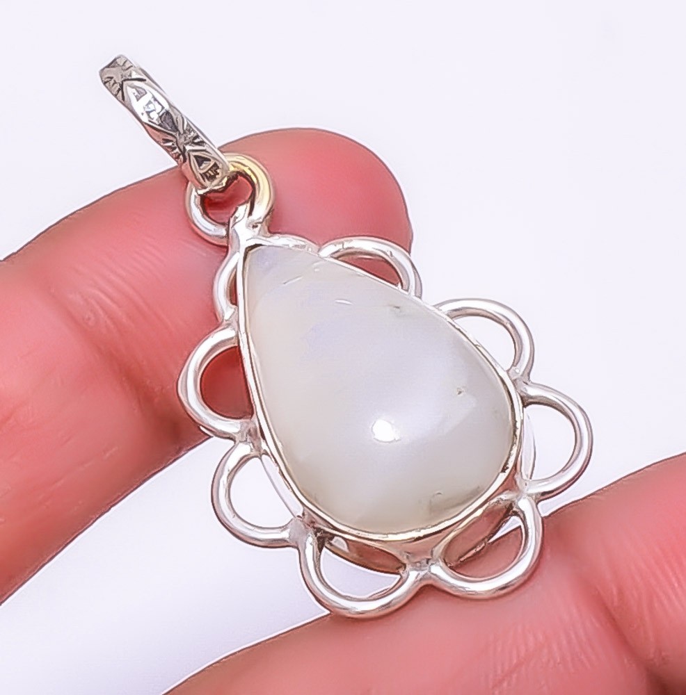 Natural Rainbow Moonstone – Bihar Gemstone 925 Silver Plated Pendant 1.76″ M1