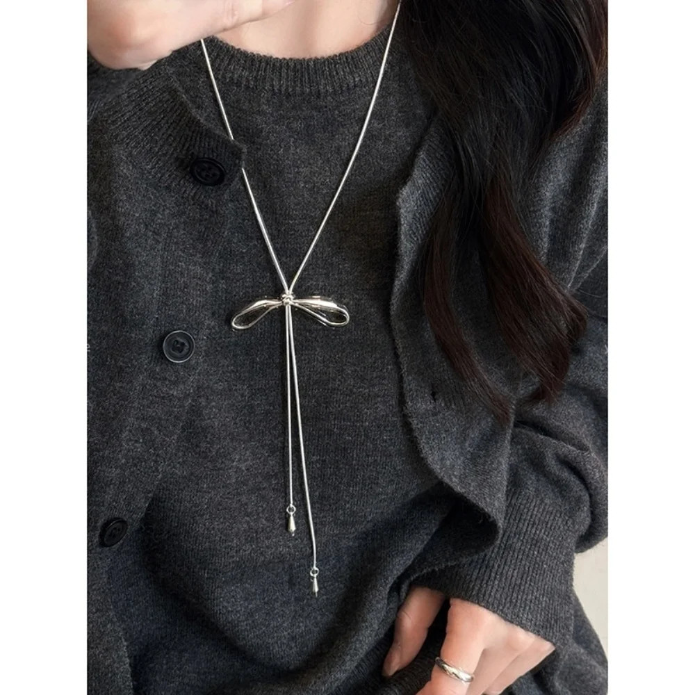 Gold Snake Chain Bow Necklace for Women Long Braided Sweater Chain Jewelery
