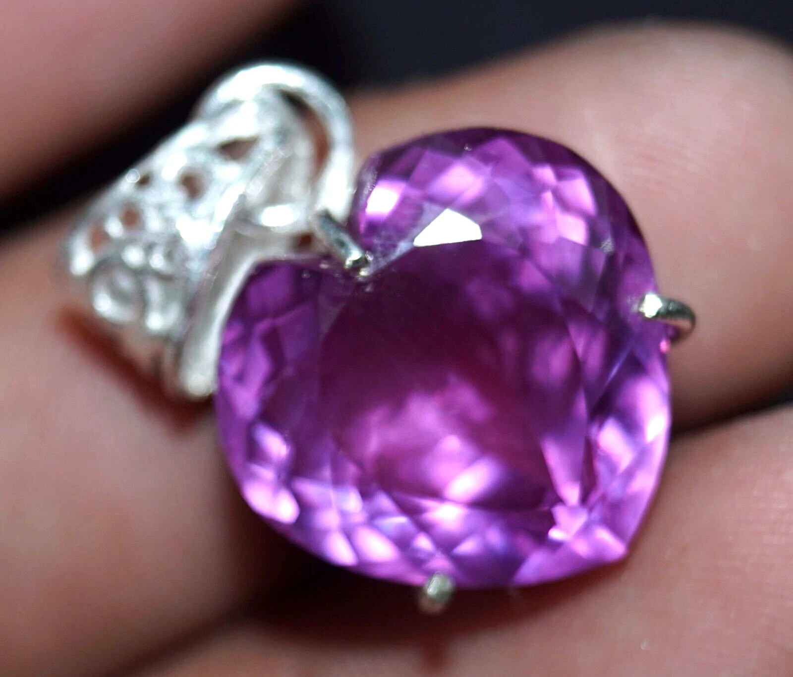 32 Ct Color Change Heart Cut Alexandrite Certified Gemstone Pendant 925 Silver
