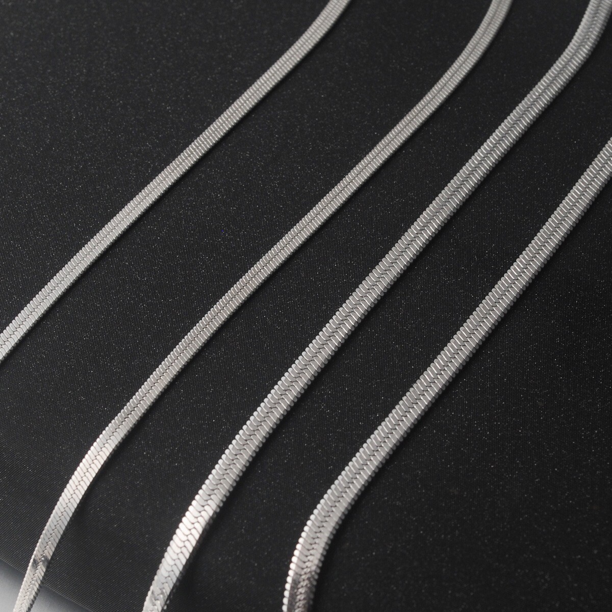 Wholesale New Stainless Steel Silver Gold 3MM Flat Snake Chain Necklace 16″- 24″