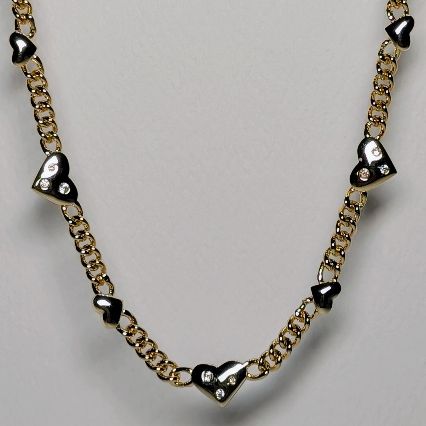 Kendra Scott Aria Gold Chain Necklace with Hearts and White CZs