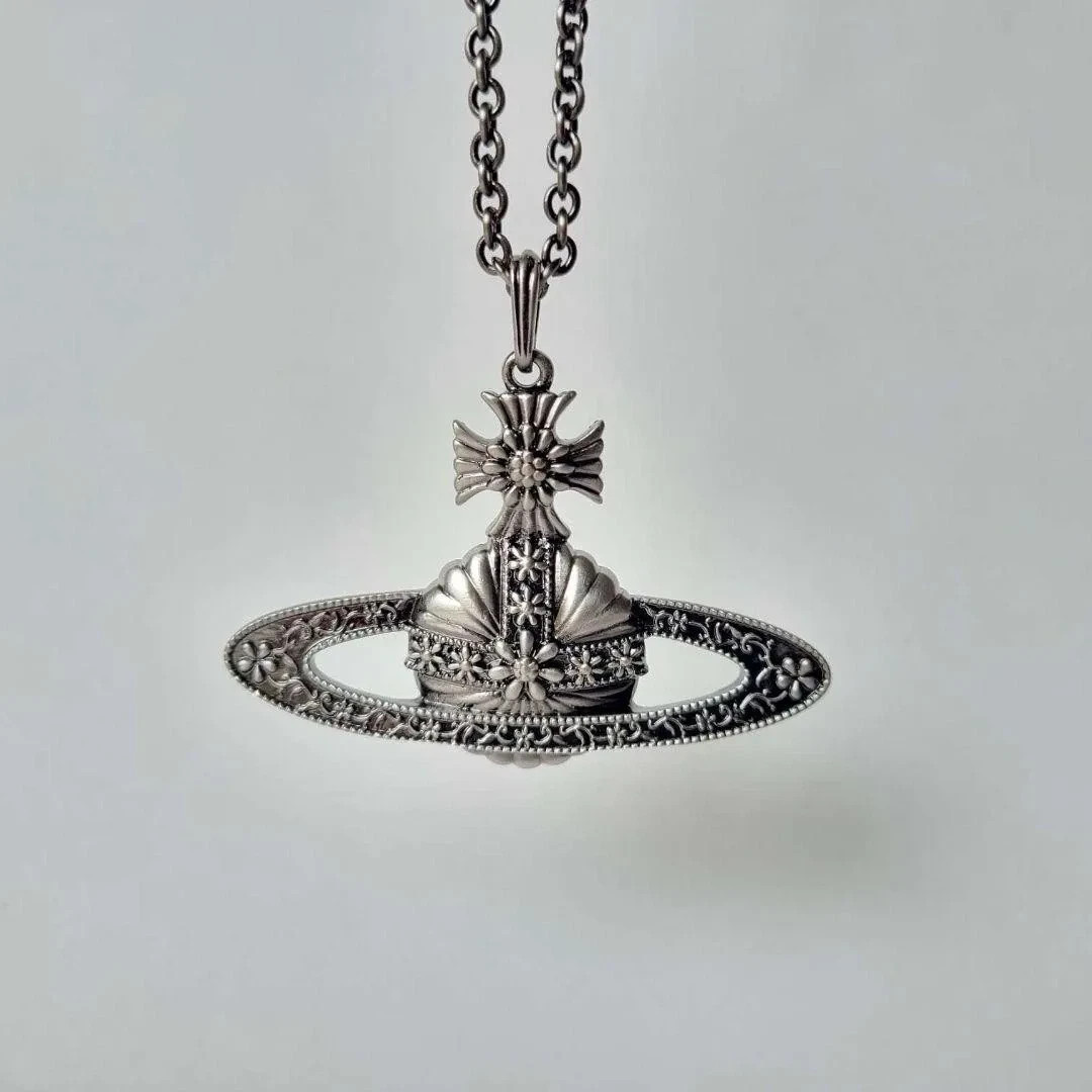 Vivienne Westwood orb Necklace