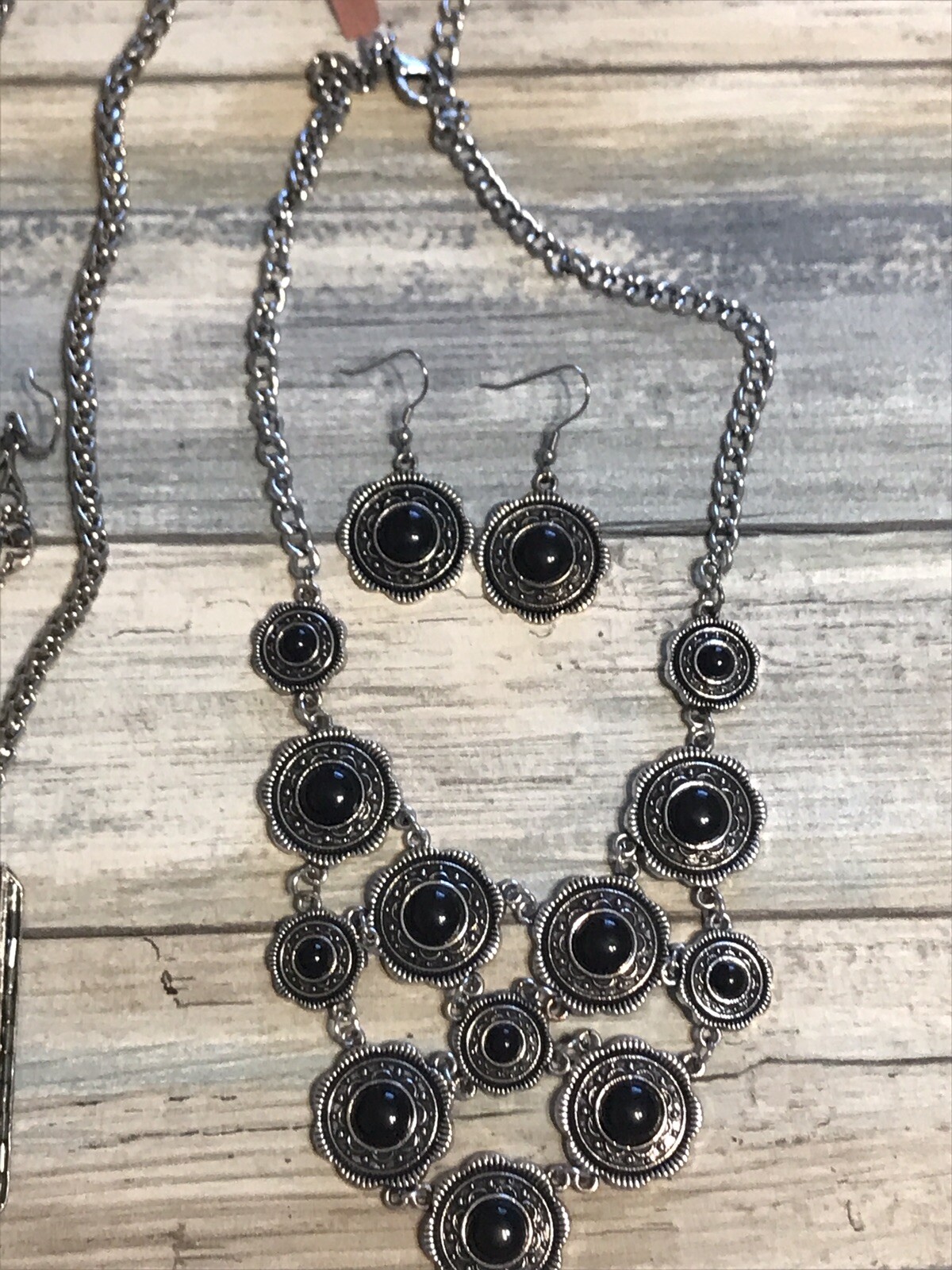 Lot Necklaces Earrings Silver Tone Chain Black Pendant Flowers Purple Set