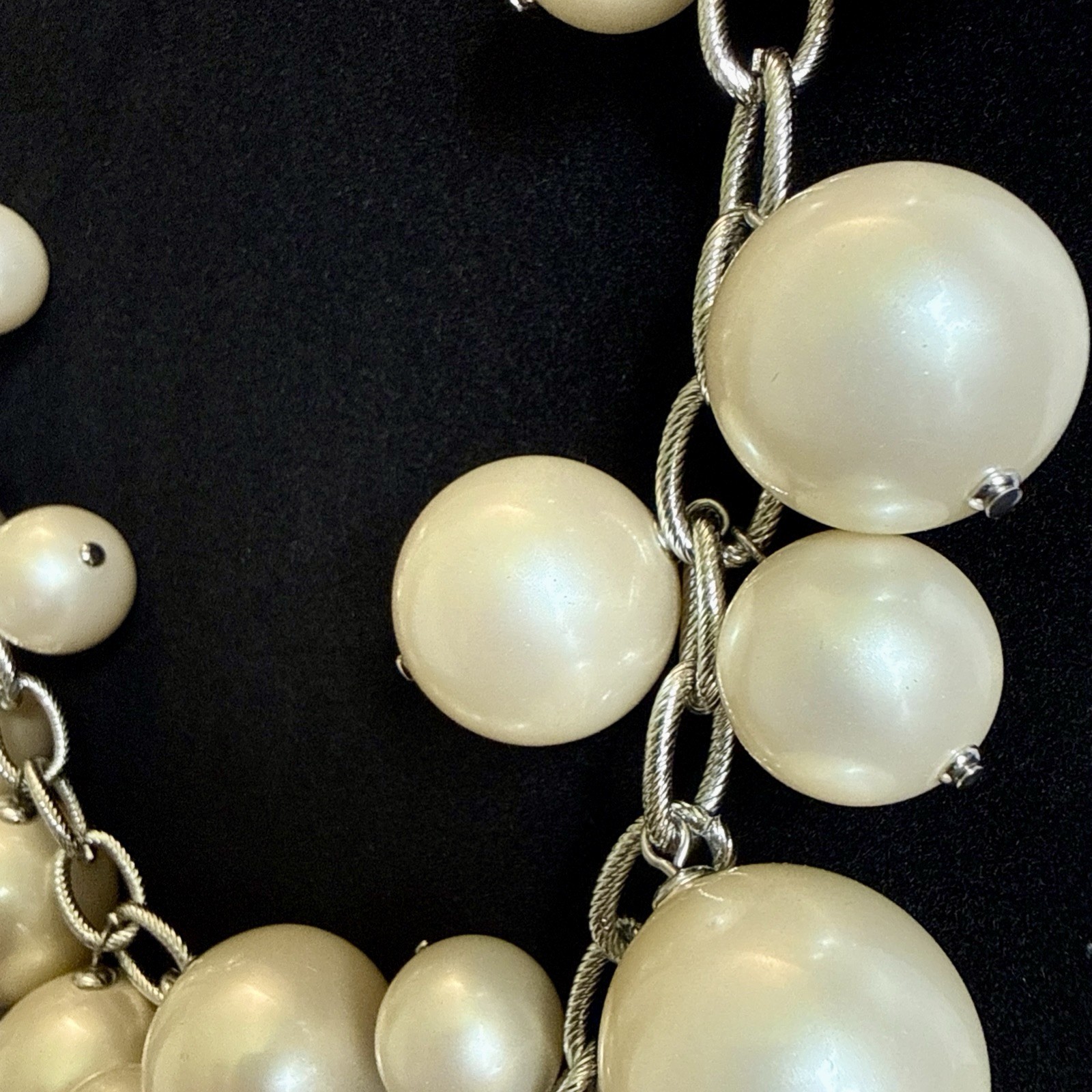 Talbots Chunky Faux Pearl Statement Necklace Silver Tone Cluster Bubble Toggle