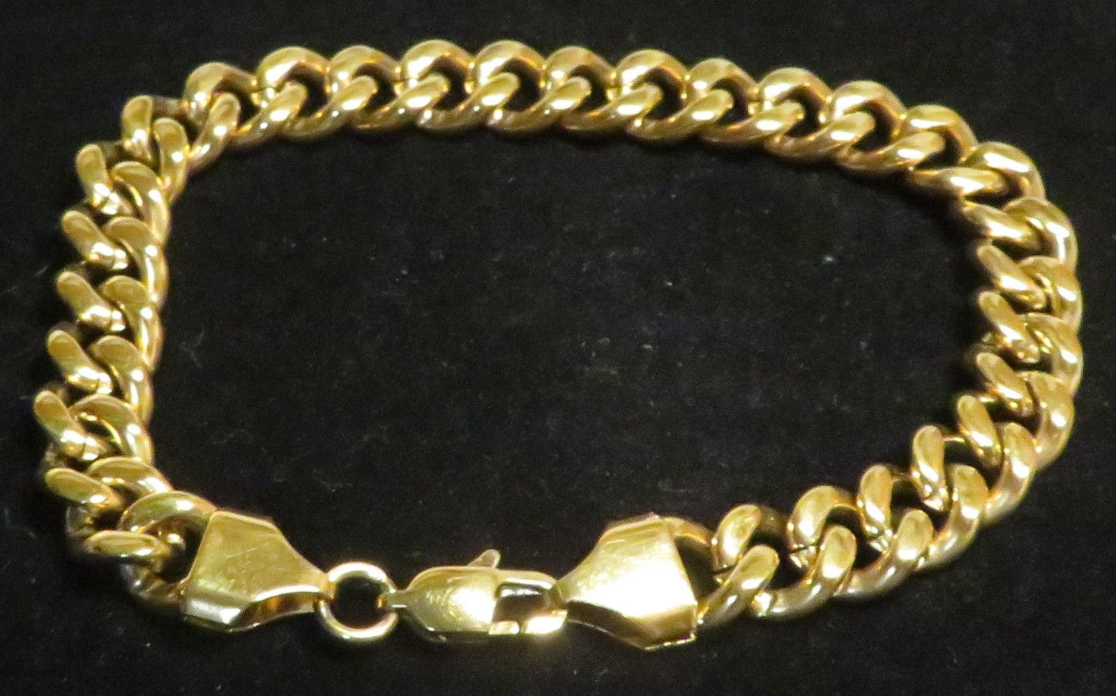 Vintage Miami Cuban Curb Link Chain 8″ Bracelet Gold Tone Unisex Unbranded Nice