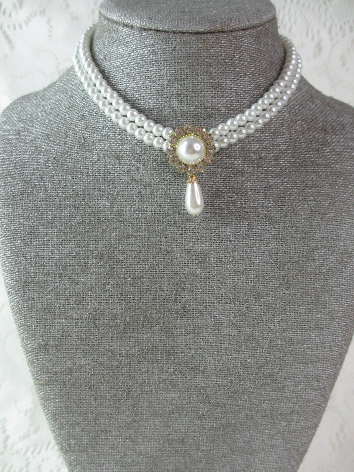 Pearl Teardrop Choker Necklace Rhinestone Pendant Bridal Victorian Elegant 15in