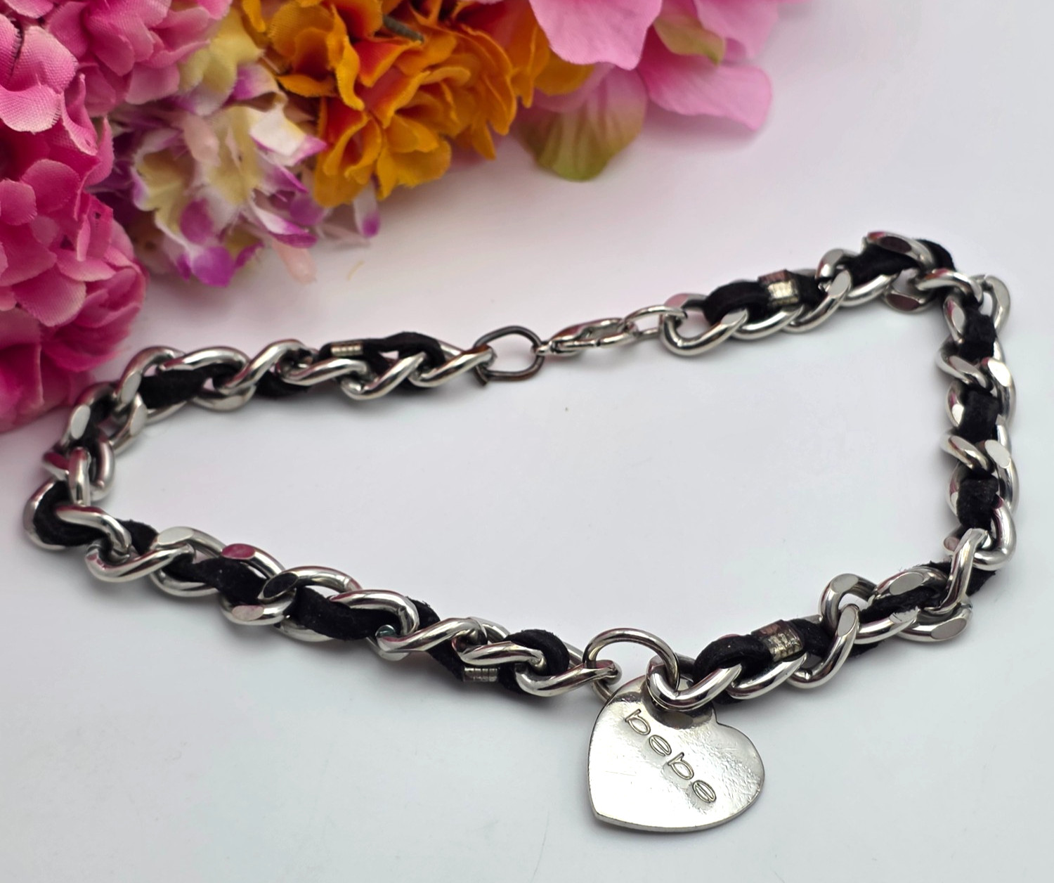 BEBE Silver Tone Heart Choker Necklace Leather Woven Curb Chain Logo 15 in