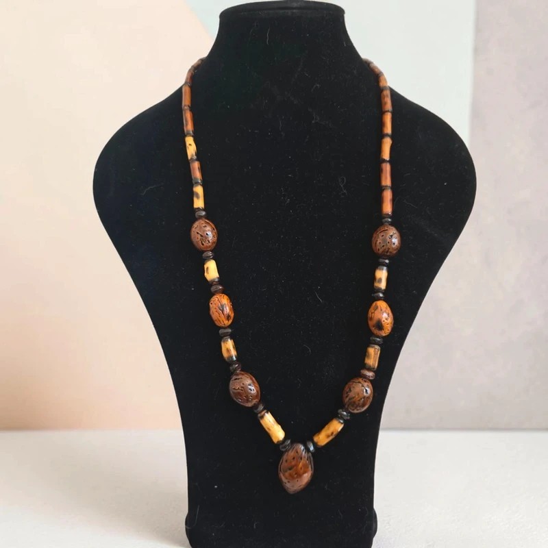 Vintage Carved Pit & Bamboo Statement Necklace – 78cm Long Boho Unique Wooden