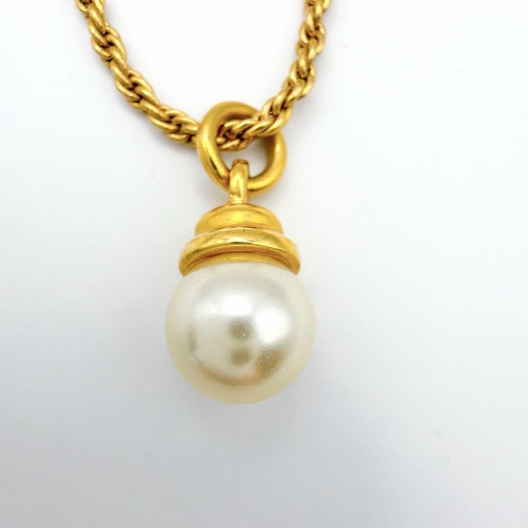 Dior Pearl Necklace CD Logo Adjustable Engraved Gold