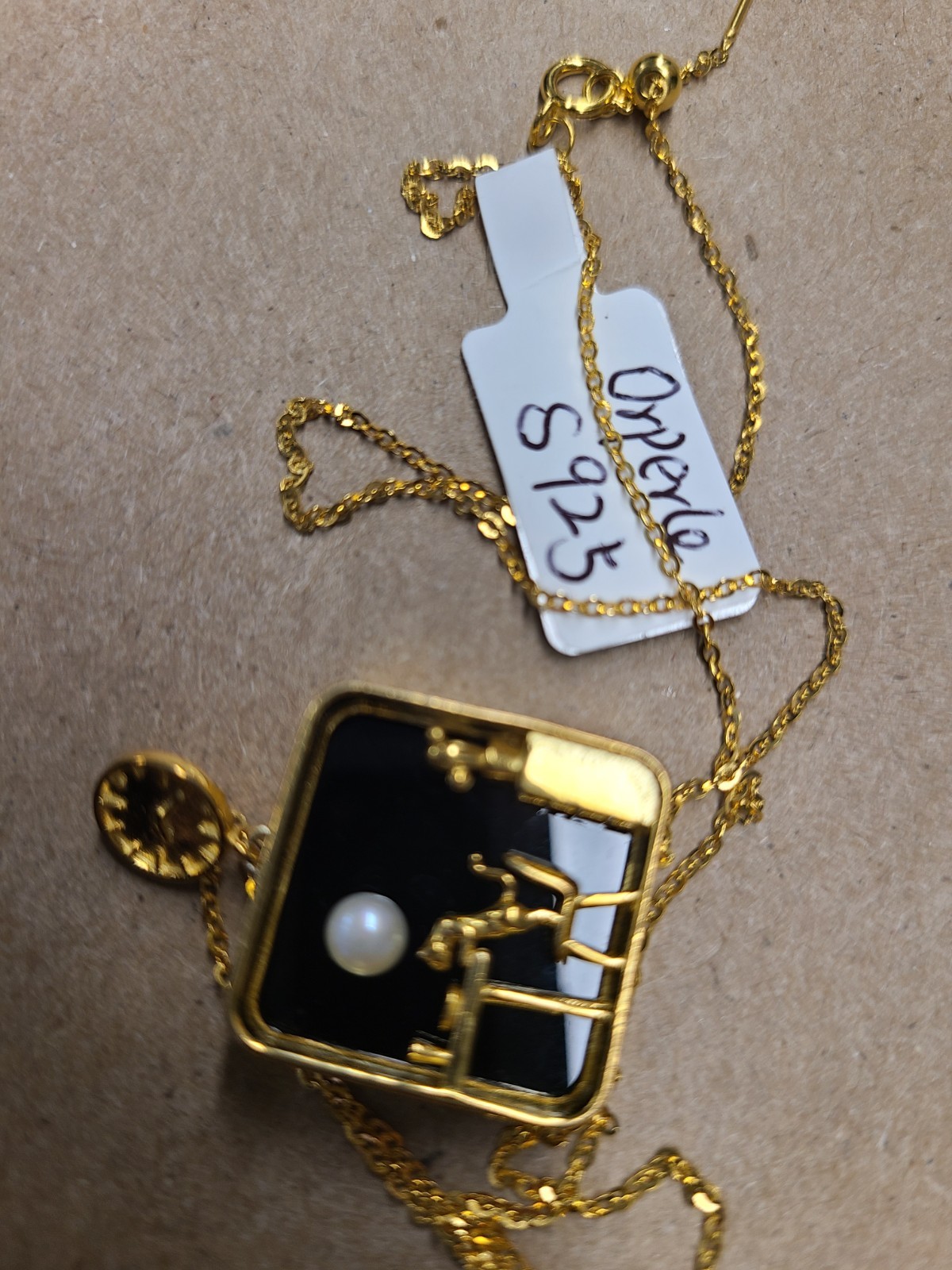 OrPerle Shadow Box Necklace Gold