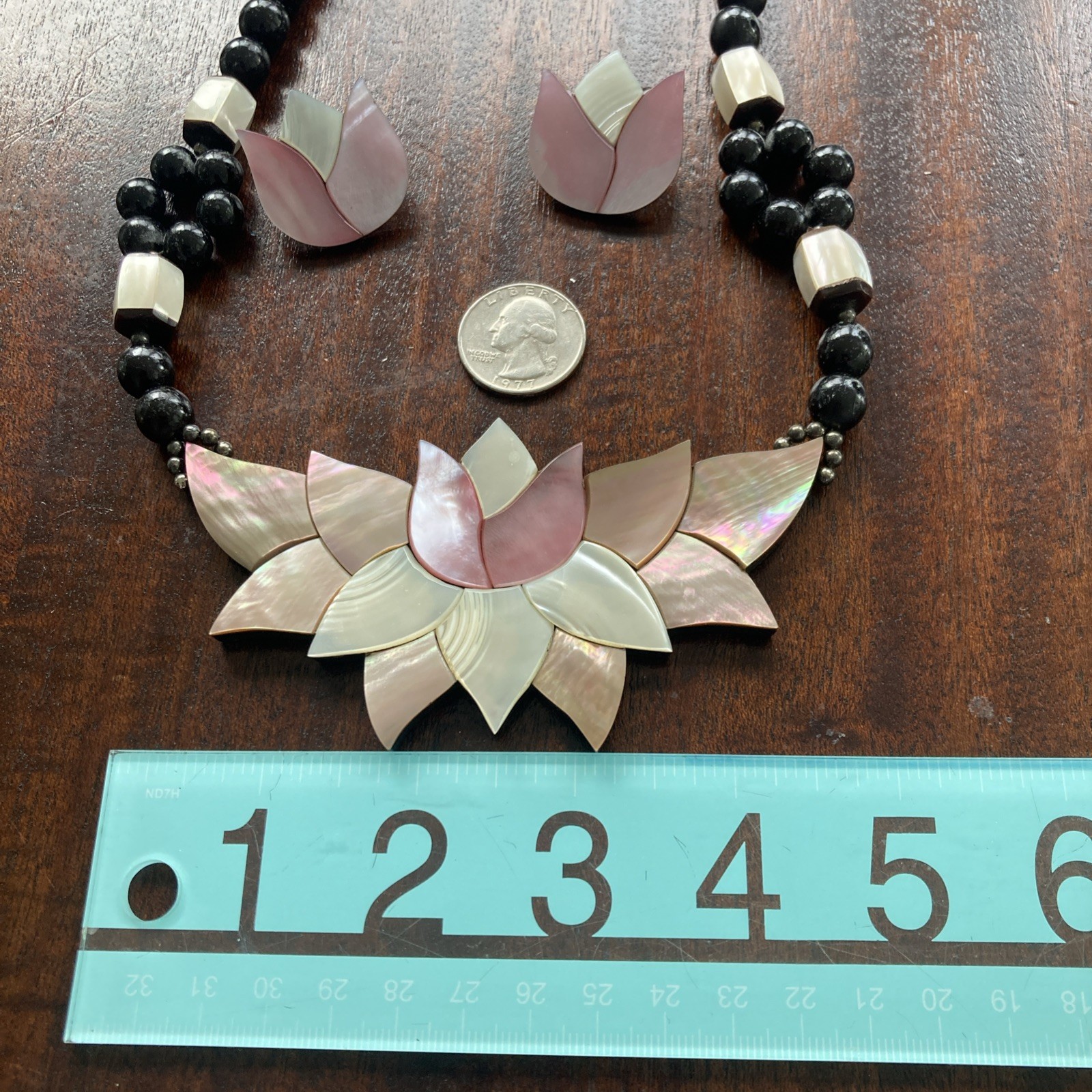 Vintage Carved Mother of Pearl Lotus Flower Shell Pendant with pierced earrings