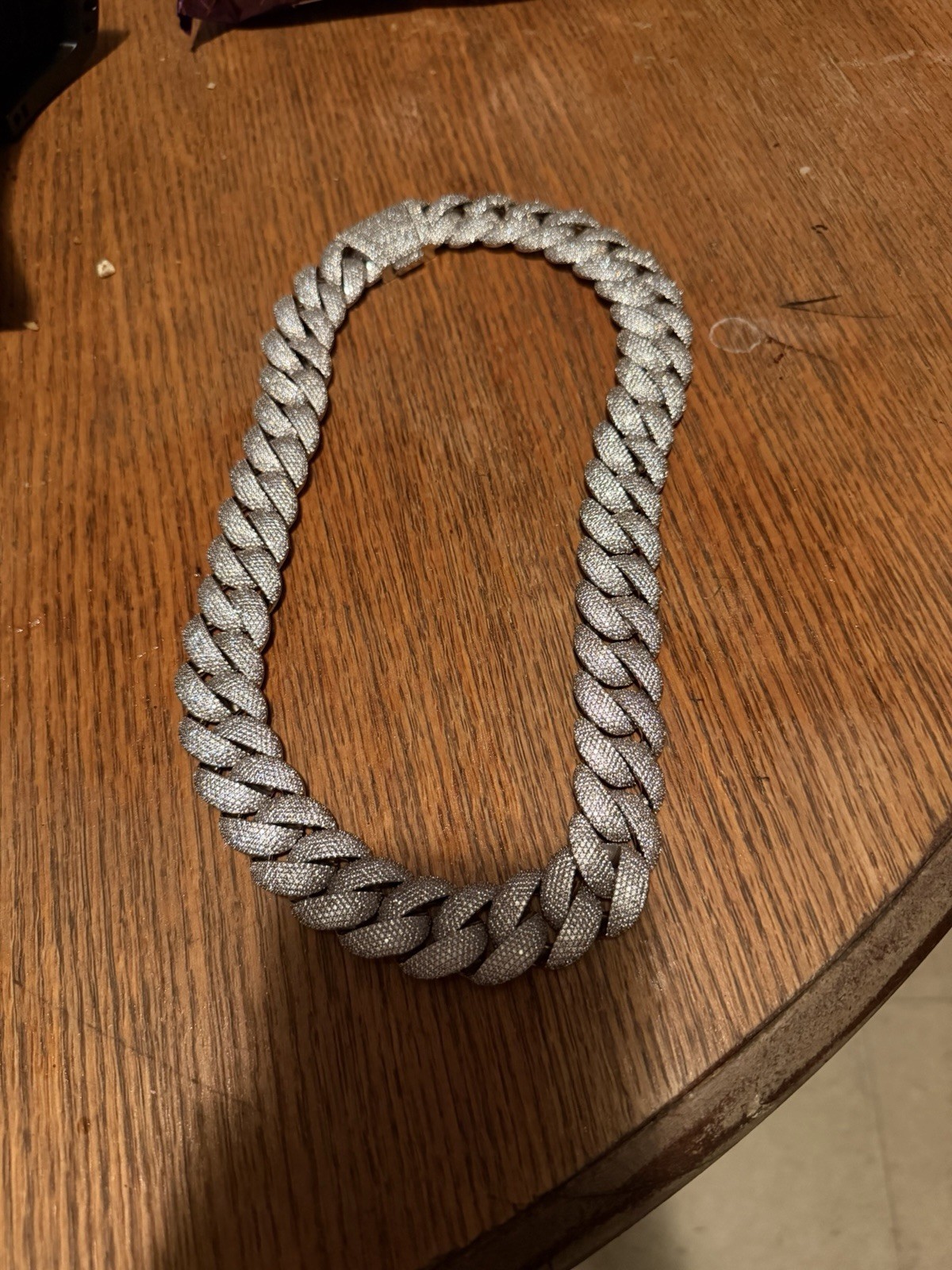 Lil Yachtys custom 22mm Cuban chain from his recent 2023 “Field Trip Tour”
