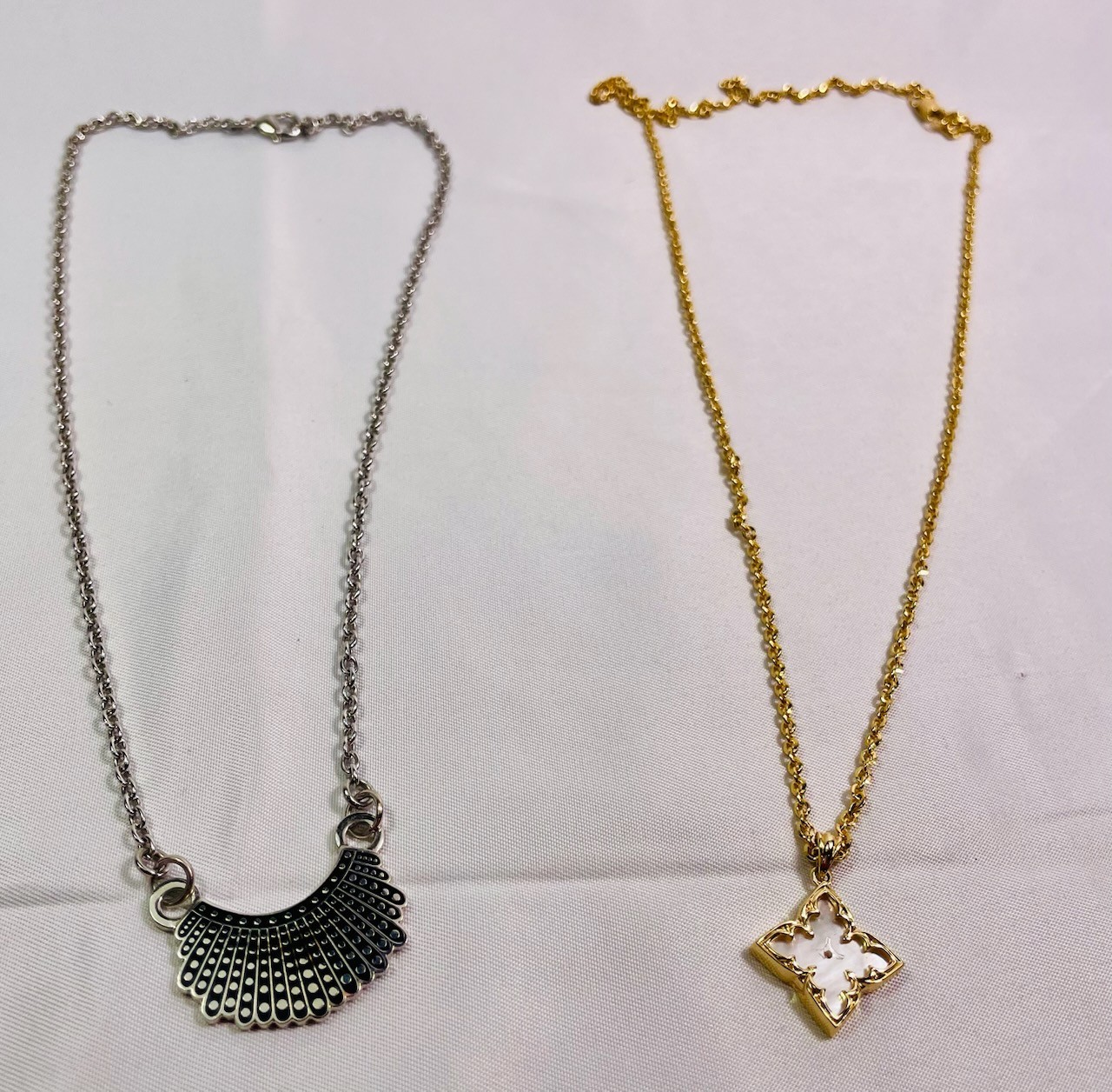 2 Pc Fashion Necklace Lot Gold Tone Mother of Pearl Clover & Silver Tone Chains