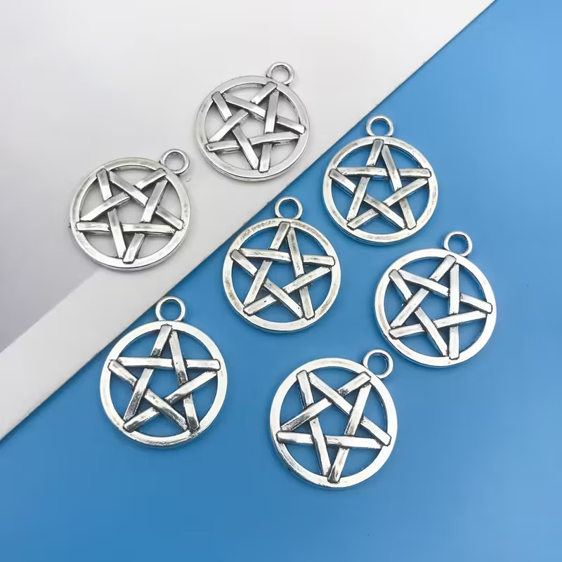 1 lot of 7 Wiccan 5 Point Star Charm/Pendant 1/2″ Diameter FREE SHIP IN THE USA!