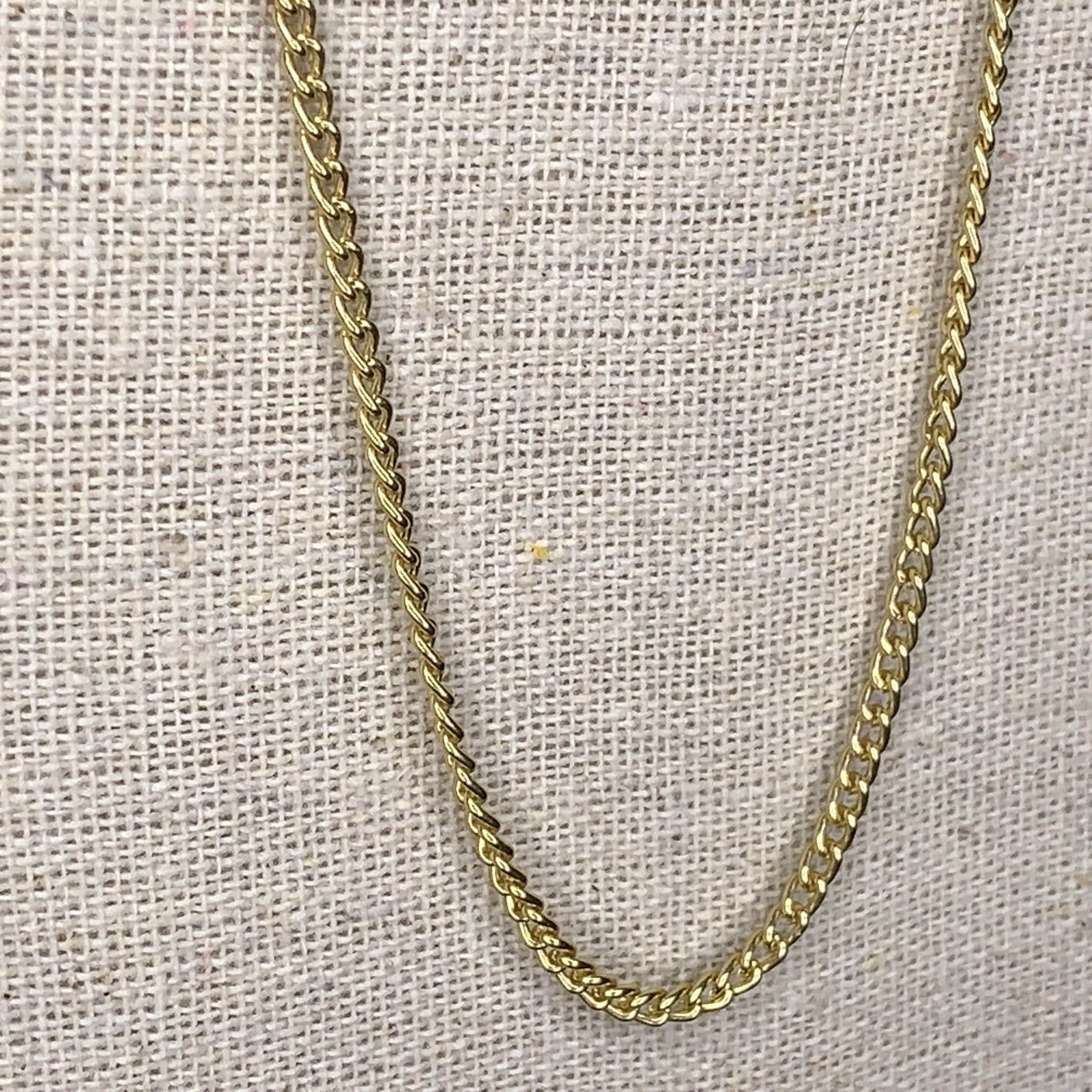 Gold Tone 24” Length Chain Style Necklace Adult Unisex Classic Retro