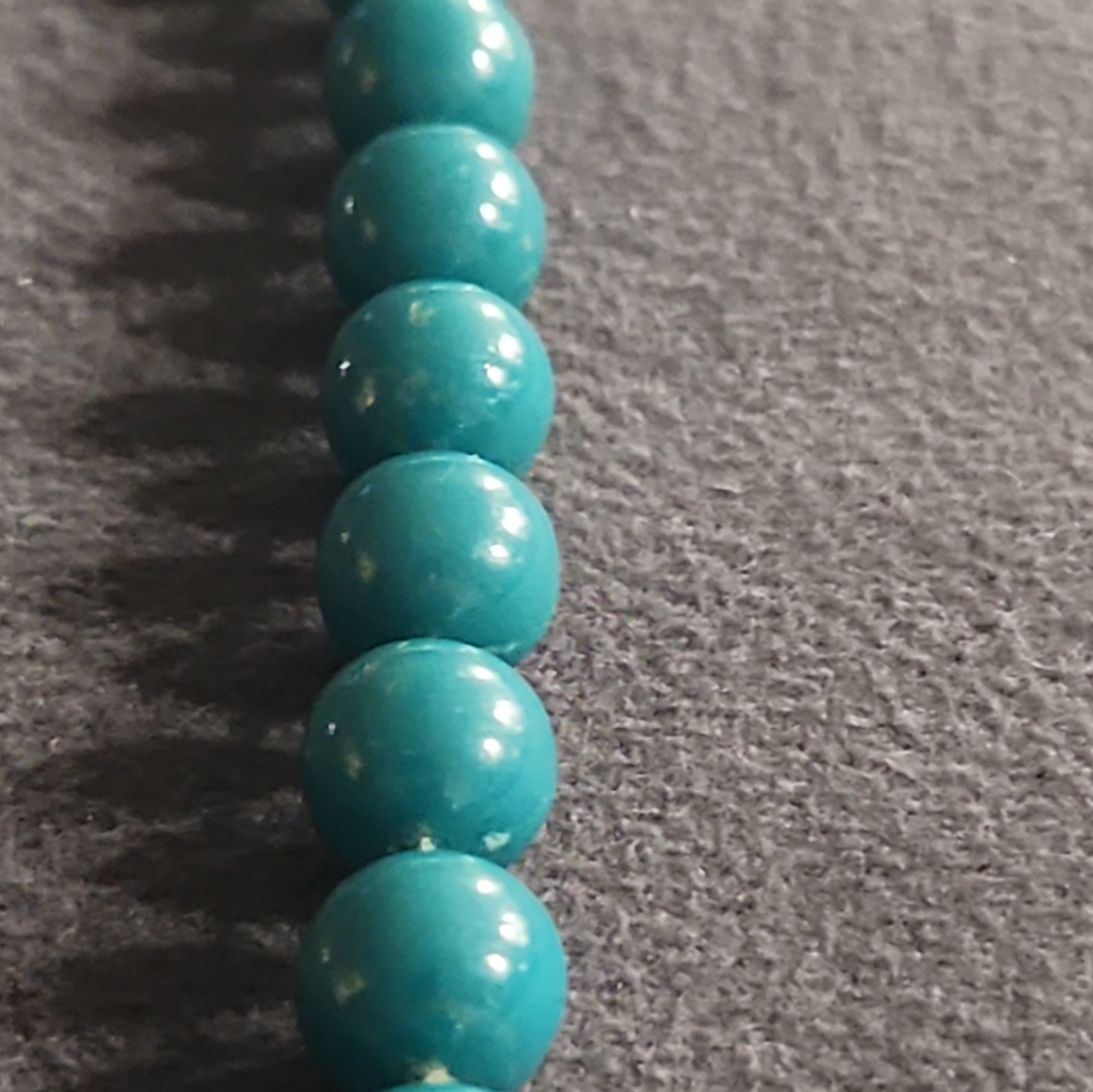 Green Beaded Necklace Ball/Bead Chain Spring Ring Clasp No Stone