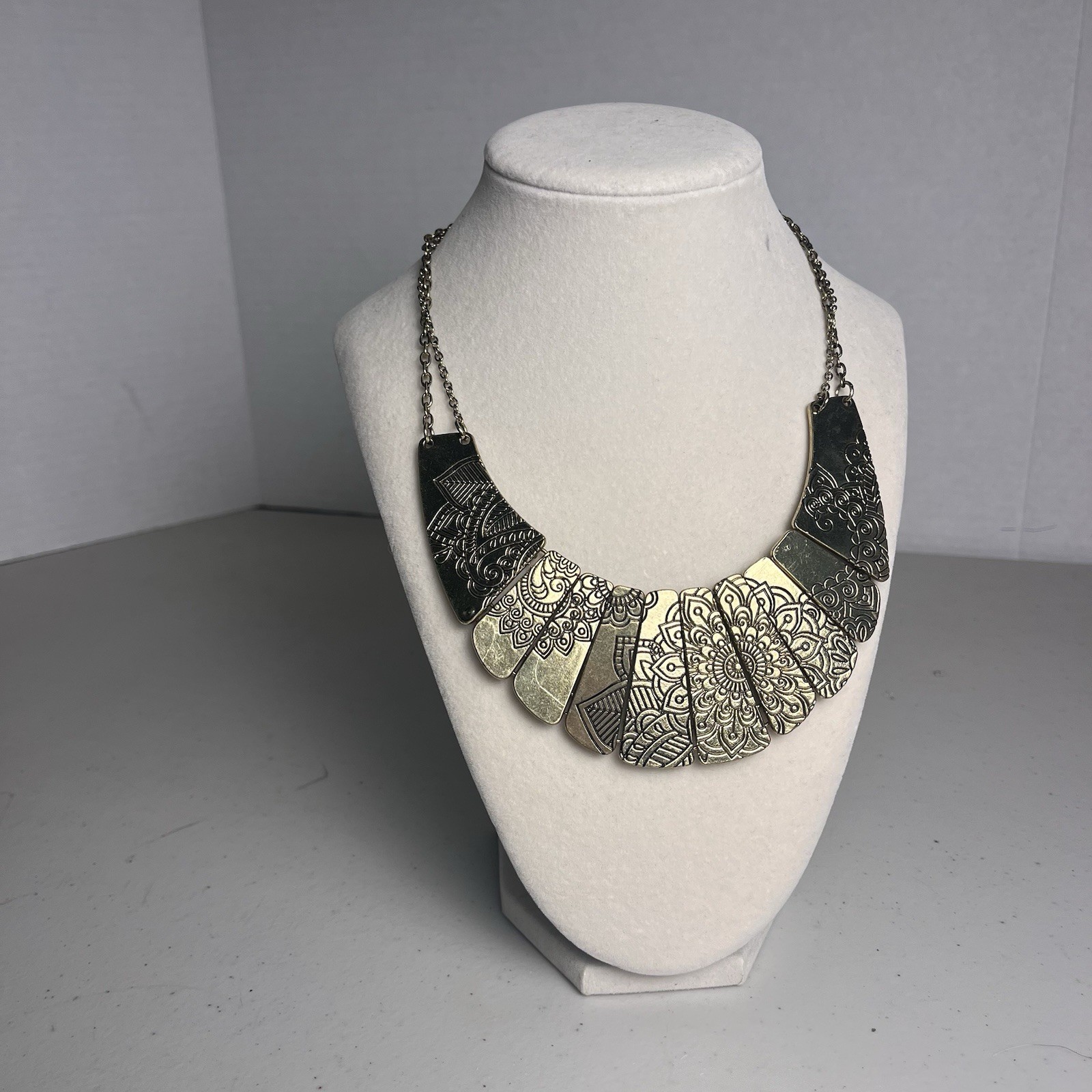 Gold Tone Bib Necklace Mandala Engraved Costume Jewelry Statement Adjustable 22″